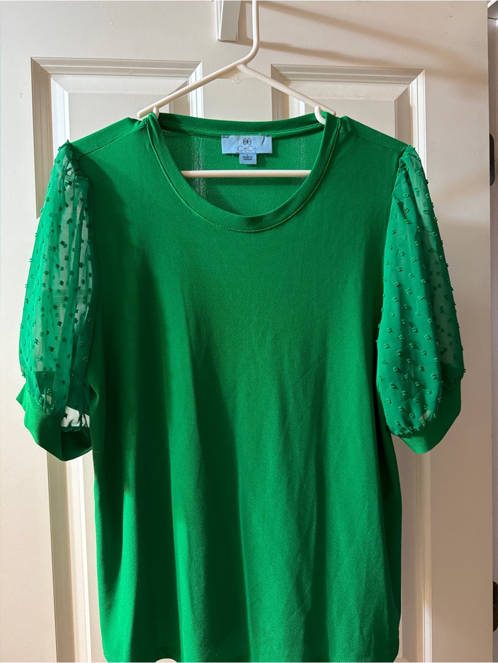 CeCe Emerald Green Puff-Sleeve Tee